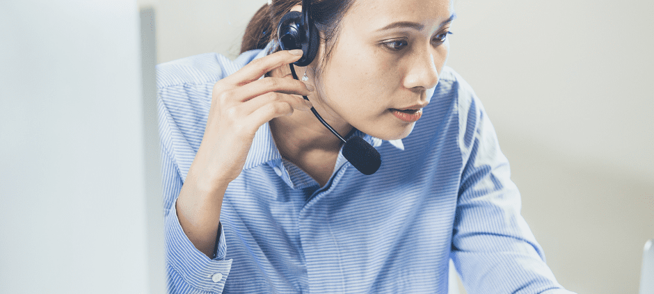 agent with headset